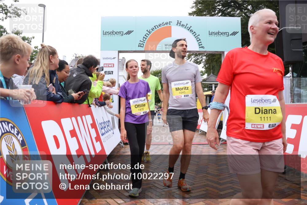 30.08.2026 - Blankeneser Heldenlauf Lena Gebhardt http://msf.ph/oto/10022297 30.08.2026 09:55:27 Ziel 1013, 1111, 1157, 1290, 1343, 1352, 1415, 1472, 1482, 1543, 1712 meine-sportfotos.de
