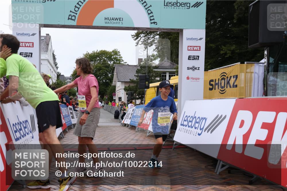 30.08.2026 - Blankeneser Heldenlauf Lena Gebhardt http://msf.ph/oto/10022314 30.08.2026 09:55:34 Ziel 1013, 1399, 1482, 1489 meine-sportfotos.de