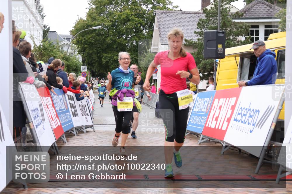 30.08.2026 - Blankeneser Heldenlauf Lena Gebhardt http://msf.ph/oto/10022340 30.08.2026 09:55:45 Ziel 1043, 1351, 1489, 1761 meine-sportfotos.de