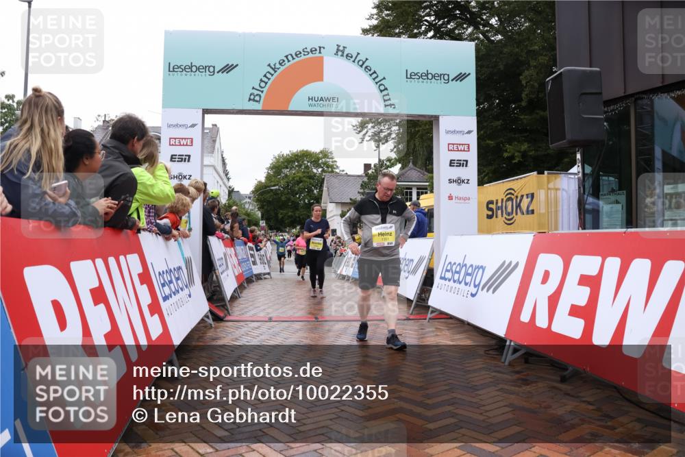 30.08.2026 - Blankeneser Heldenlauf Lena Gebhardt http://msf.ph/oto/10022355 30.08.2026 09:55:50 Ziel 1043, 1077, 1351, 1628, 1642, 1761 meine-sportfotos.de