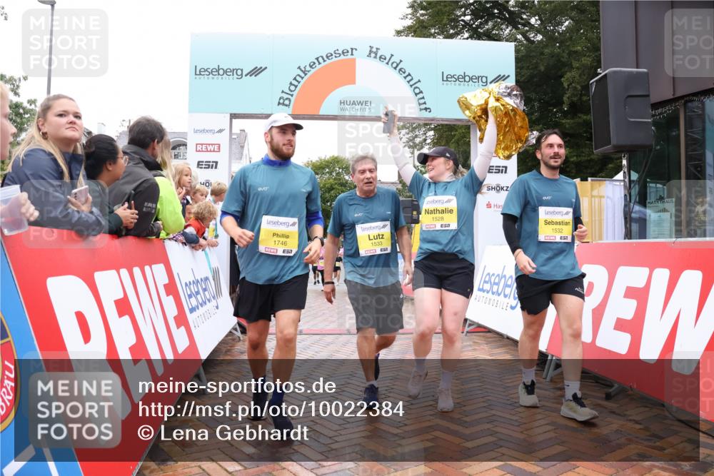 30.08.2026 - Blankeneser Heldenlauf Lena Gebhardt http://msf.ph/oto/10022384 30.08.2026 09:55:57 Ziel 1077, 1528, 1532, 1533, 1628, 1642, 1654, 1655, 1746 meine-sportfotos.de