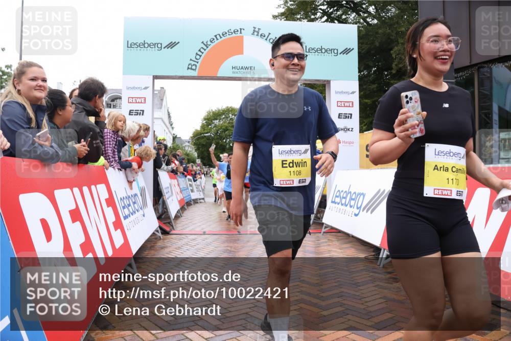 30.08.2026 - Blankeneser Heldenlauf Lena Gebhardt http://msf.ph/oto/10022421 30.08.2026 09:56:07 Ziel 1060, 1104, 1108, 1170, 1590, 1654, 1655, 1739 meine-sportfotos.de