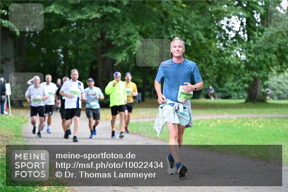 30.08.2026 - Blankeneser Heldenlauf Dr. Thomas Lammeyer http://msf.ph/oto/10022434 30.08.2026 10:15:02 Laufen 5454 meine-sportfotos.de