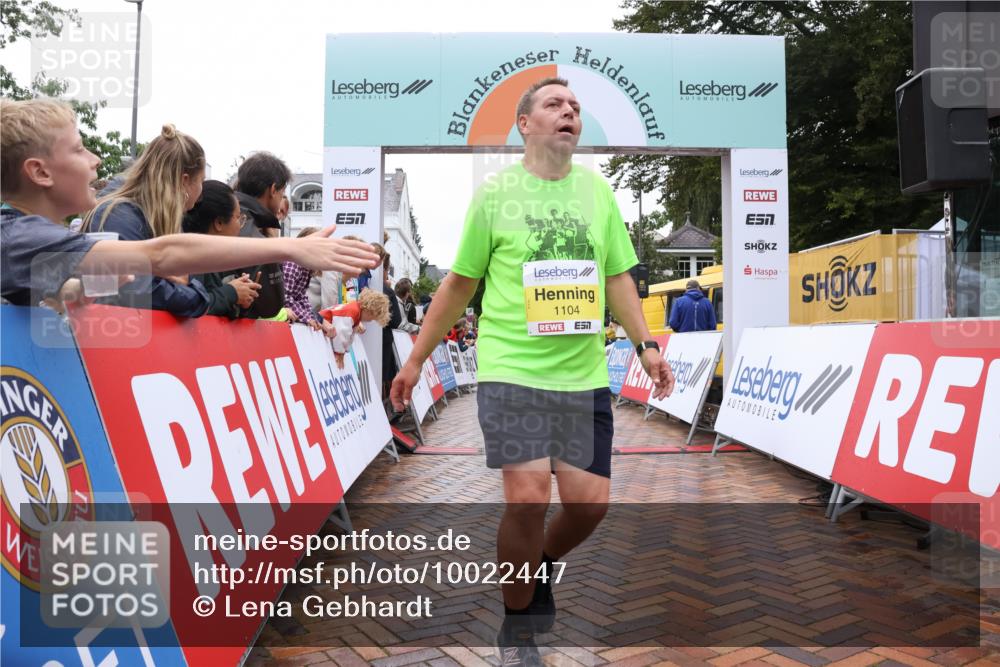 30.08.2026 - Blankeneser Heldenlauf Lena Gebhardt http://msf.ph/oto/10022447 30.08.2026 09:56:13 Ziel 1060, 1104, 1246, 1590, 1739 meine-sportfotos.de