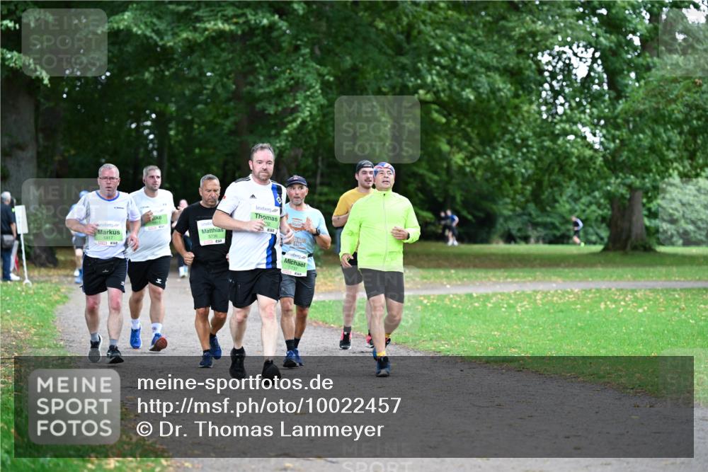 30.08.2026 - Blankeneser Heldenlauf Dr. Thomas Lammeyer http://msf.ph/oto/10022457 30.08.2026 10:15:04 Laufen 5817, 5736 meine-sportfotos.de
