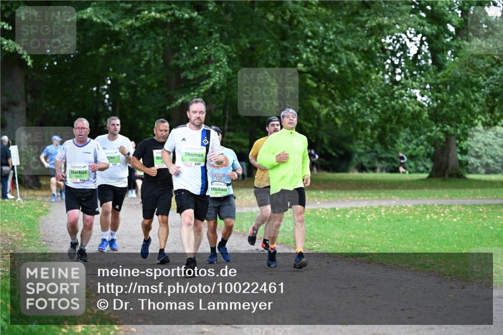 30.08.2026 - Blankeneser Heldenlauf Dr. Thomas Lammeyer http://msf.ph/oto/10022461 30.08.2026 10:15:04 Laufen 5817, 5802 meine-sportfotos.de