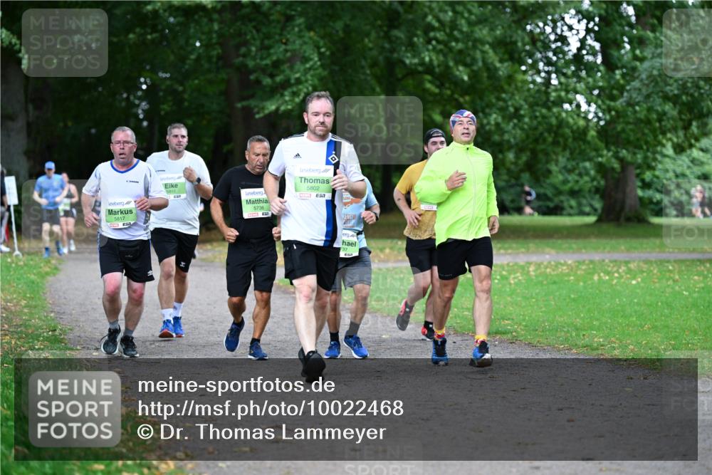 30.08.2026 - Blankeneser Heldenlauf Dr. Thomas Lammeyer http://msf.ph/oto/10022468 30.08.2026 10:15:05 Laufen 5817, 900, 5815, 5736, 5802, 37 meine-sportfotos.de