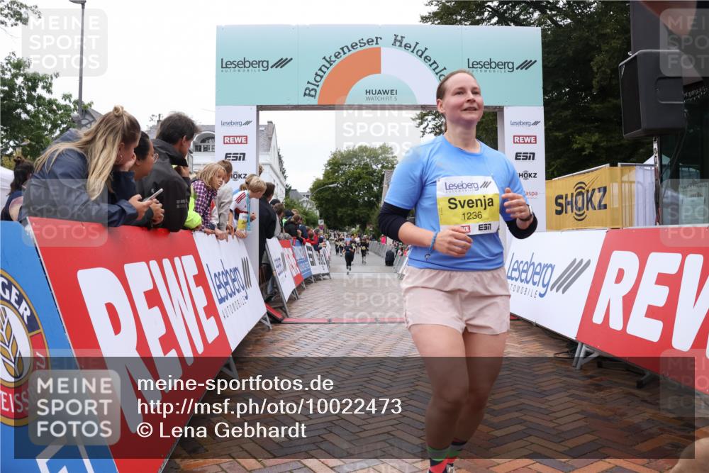 30.08.2026 - Blankeneser Heldenlauf Lena Gebhardt http://msf.ph/oto/10022473 30.08.2026 09:56:24 Ziel 1160, 1236 meine-sportfotos.de