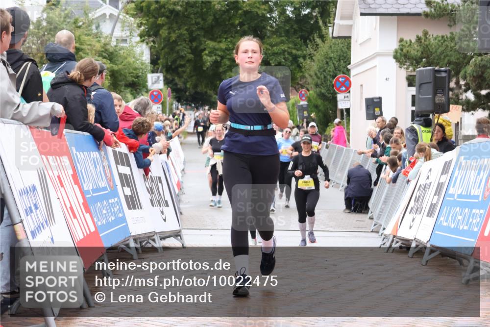 30.08.2026 - Blankeneser Heldenlauf Lena Gebhardt http://msf.ph/oto/10022475 30.08.2026 09:56:28 Ziel 1160, 1236, 1345 meine-sportfotos.de