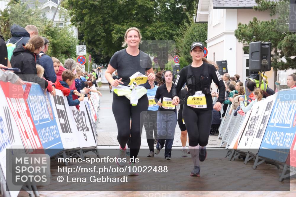 30.08.2026 - Blankeneser Heldenlauf Lena Gebhardt http://msf.ph/oto/10022488 30.08.2026 09:56:32 Ziel 1029, 1309, 1345, 1378, 1448 meine-sportfotos.de