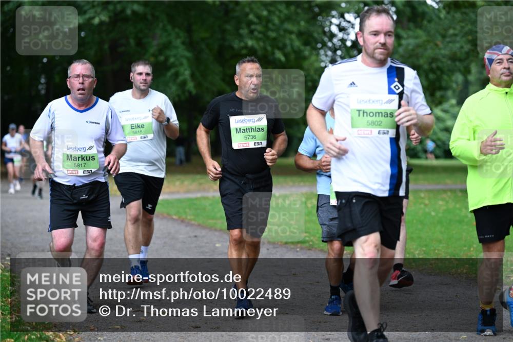 30.08.2026 - Blankeneser Heldenlauf Dr. Thomas Lammeyer http://msf.ph/oto/10022489 30.08.2026 10:15:07 Laufen 5817, 5815, 5736, 7, 5802, 657 meine-sportfotos.de
