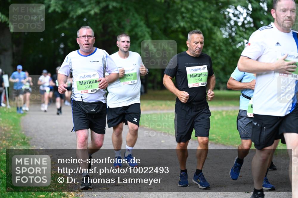 30.08.2026 - Blankeneser Heldenlauf Dr. Thomas Lammeyer http://msf.ph/oto/10022493 30.08.2026 10:15:07 Laufen 5815, 5736, 5817 meine-sportfotos.de
