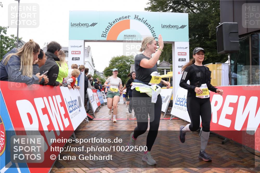 30.08.2026 - Blankeneser Heldenlauf Lena Gebhardt http://msf.ph/oto/10022500 30.08.2026 09:56:36 Ziel 1011, 1029, 1078, 1178, 1235, 1309, 1345, 1378, 1448 meine-sportfotos.de