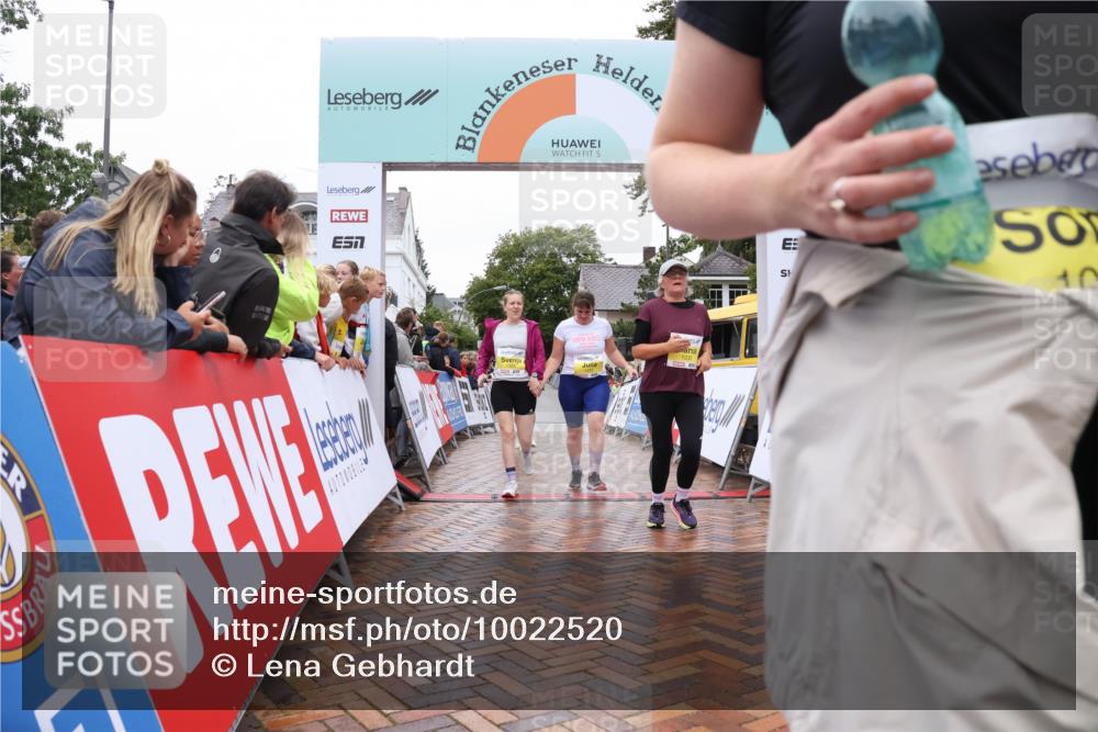30.08.2026 - Blankeneser Heldenlauf Lena Gebhardt http://msf.ph/oto/10022520 30.08.2026 09:56:41 Ziel 1011, 1029, 1078, 1178, 1235, 1272, 1282, 1309, 1378, 1389, 1448 meine-sportfotos.de