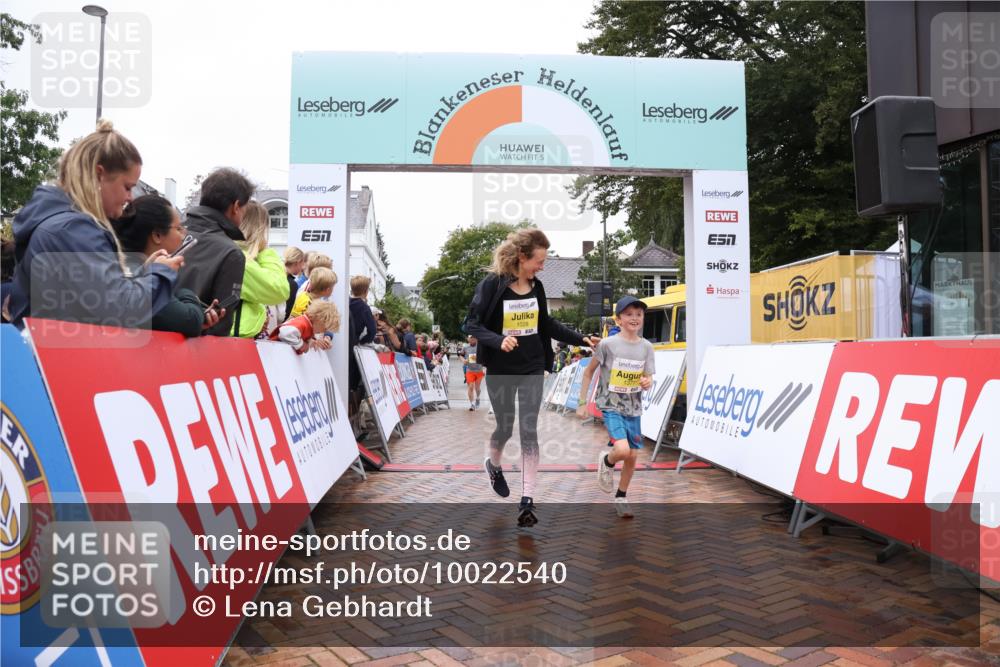 30.08.2026 - Blankeneser Heldenlauf Lena Gebhardt http://msf.ph/oto/10022540 30.08.2026 09:57:21 Ziel 1028, 1321, 1377, 1520 meine-sportfotos.de