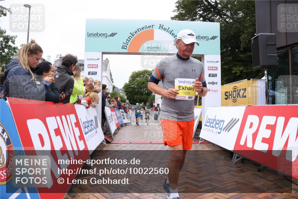30.08.2026 - Blankeneser Heldenlauf Lena Gebhardt http://msf.ph/oto/10022560 30.08.2026 09:57:28 Ziel 1028, 1296, 1321, 1377 meine-sportfotos.de