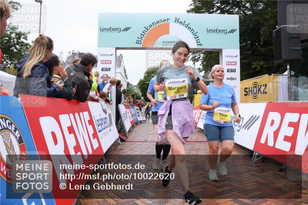 30.08.2026 - Blankeneser Heldenlauf Lena Gebhardt http://msf.ph/oto/10022620 30.08.2026 09:57:52 Ziel 1260, 1610, 1611, 1641, 1685, 1775 meine-sportfotos.de