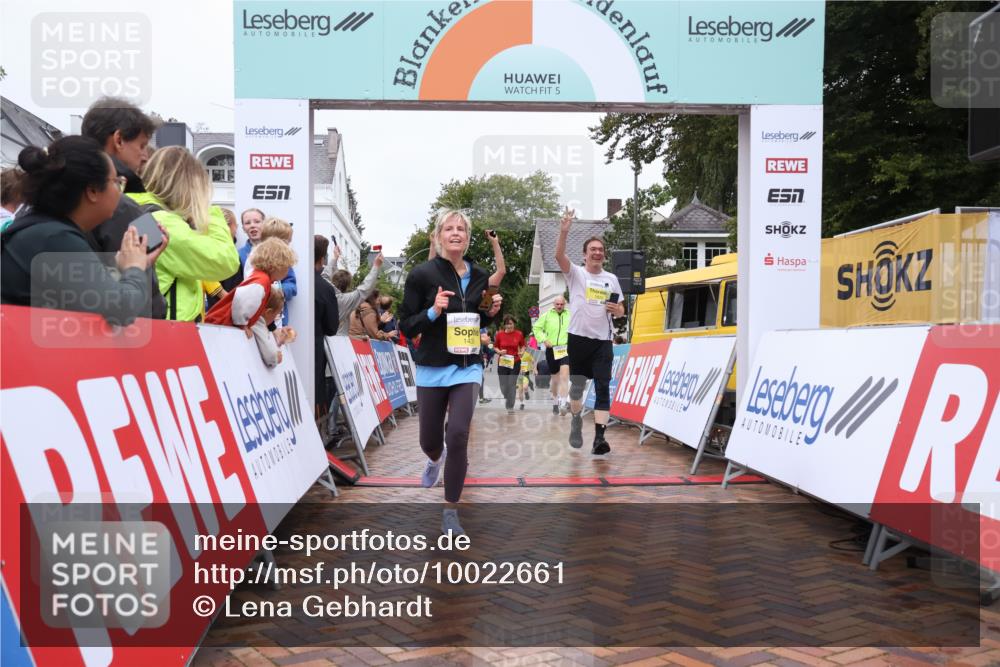 30.08.2026 - Blankeneser Heldenlauf Lena Gebhardt http://msf.ph/oto/10022661 30.08.2026 09:58:07 Ziel 1262, 1263, 1392, 1435, 1541, 1619, 1620 meine-sportfotos.de