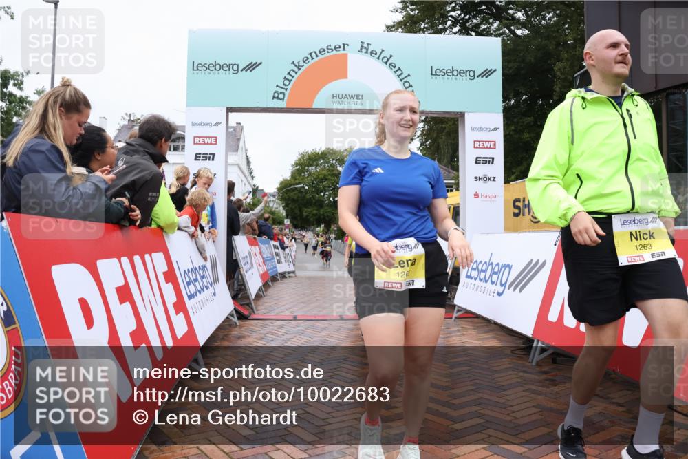 30.08.2026 - Blankeneser Heldenlauf Lena Gebhardt http://msf.ph/oto/10022683 30.08.2026 09:58:12 Ziel 1262, 1263, 1435, 1541, 1619, 1620, 1704 meine-sportfotos.de