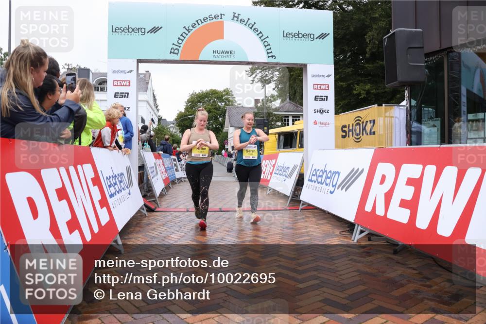 30.08.2026 - Blankeneser Heldenlauf Lena Gebhardt http://msf.ph/oto/10022695 30.08.2026 09:58:30 Ziel 1085, 1258, 1586, 1587 meine-sportfotos.de