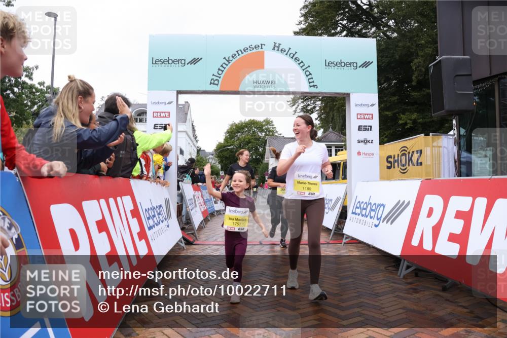 30.08.2026 - Blankeneser Heldenlauf Lena Gebhardt http://msf.ph/oto/10022711 30.08.2026 09:58:46 Ziel 1180, 1242, 1251, 1451, 1452, 1757 meine-sportfotos.de