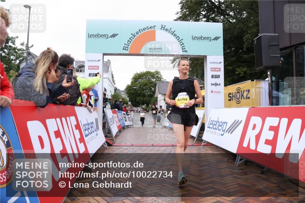 30.08.2026 - Blankeneser Heldenlauf Lena Gebhardt http://msf.ph/oto/10022734 30.08.2026 09:58:50 Ziel 1180, 1242, 1251, 1451, 1452, 1757 meine-sportfotos.de