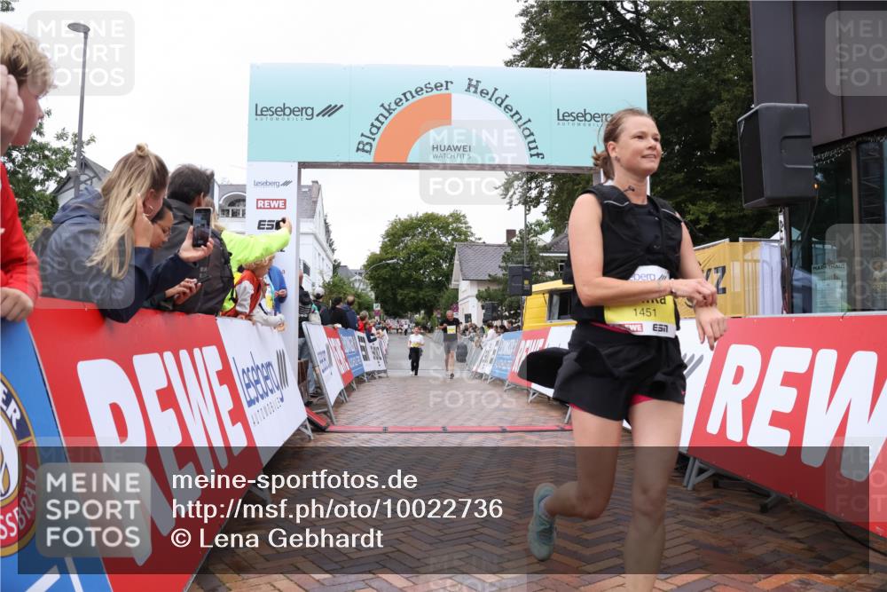 30.08.2026 - Blankeneser Heldenlauf Lena Gebhardt http://msf.ph/oto/10022736 30.08.2026 09:58:51 Ziel 1180, 1242, 1251, 1451, 1452, 1757 meine-sportfotos.de