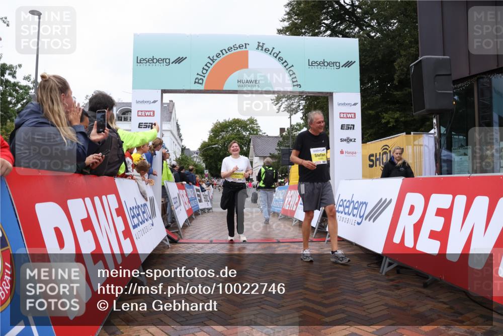 30.08.2026 - Blankeneser Heldenlauf Lena Gebhardt http://msf.ph/oto/10022746 30.08.2026 09:58:57 Ziel 1089, 1203, 1451 meine-sportfotos.de