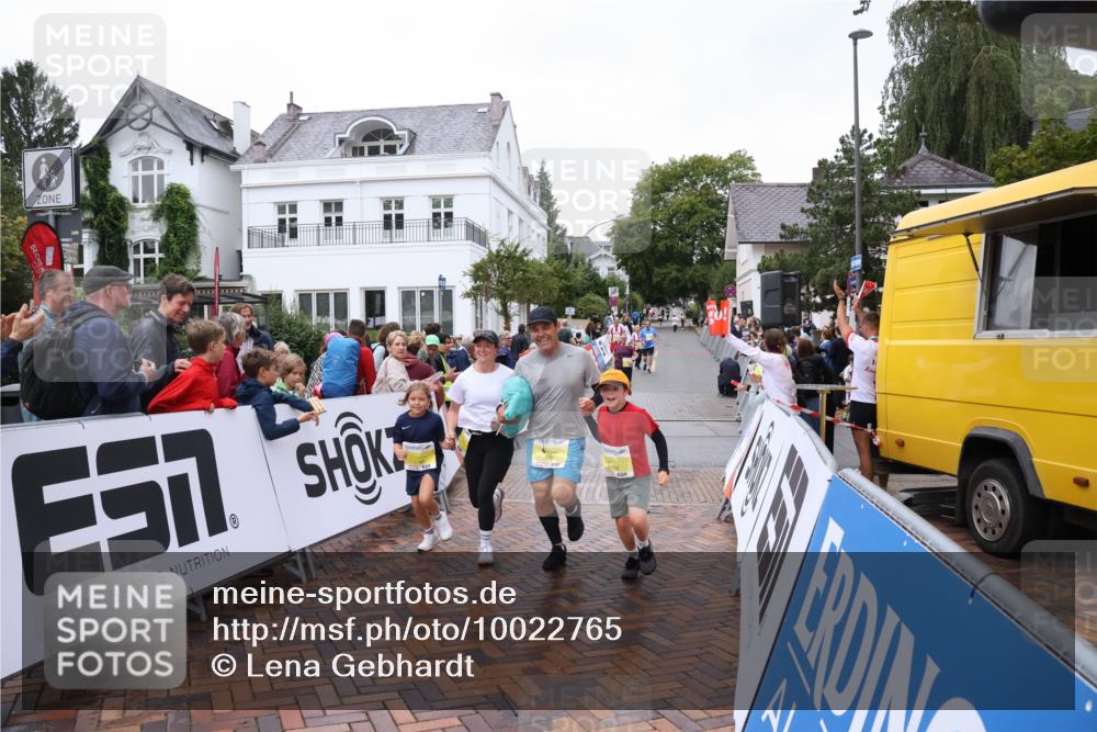 30.08.2026 - Blankeneser Heldenlauf Lena Gebhardt http://msf.ph/oto/10022765 30.08.2026 09:59:11 Ziel 1790, 1791, 1792, 1793 meine-sportfotos.de