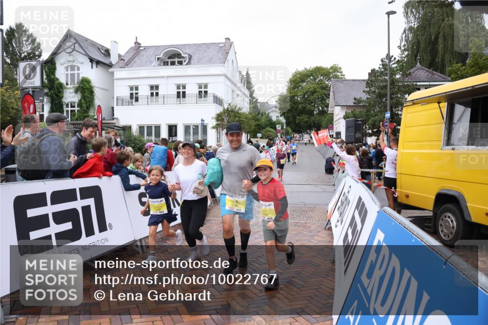 30.08.2026 - Blankeneser Heldenlauf Lena Gebhardt http://msf.ph/oto/10022767 30.08.2026 09:59:11 Ziel 1790, 1791, 1792, 1793 meine-sportfotos.de