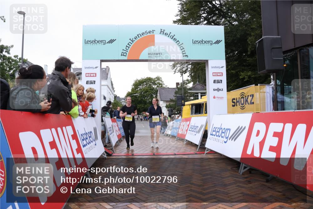 30.08.2026 - Blankeneser Heldenlauf Lena Gebhardt http://msf.ph/oto/10022796 30.08.2026 10:00:03 Ziel 1141, 1211, 1438 meine-sportfotos.de