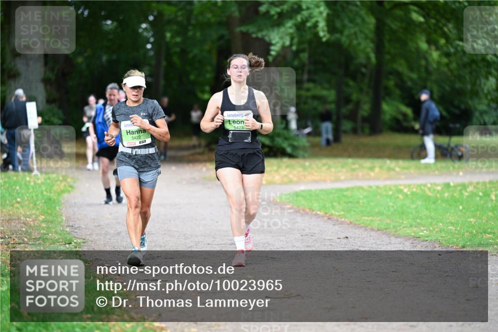 30.08.2026 - Blankeneser Heldenlauf Dr. Thomas Lammeyer http://msf.ph/oto/10023965 30.08.2026 10:20:07 Laufen 5422, 5423 meine-sportfotos.de