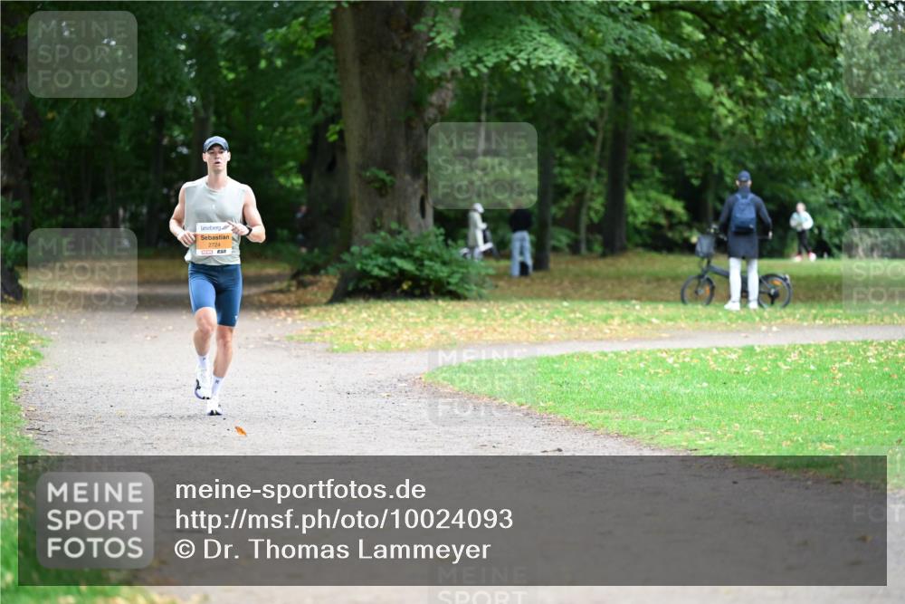 30.08.2026 - Blankeneser Heldenlauf Dr. Thomas Lammeyer http://msf.ph/oto/10024093 30.08.2026 10:20:43 Laufen 2724 meine-sportfotos.de