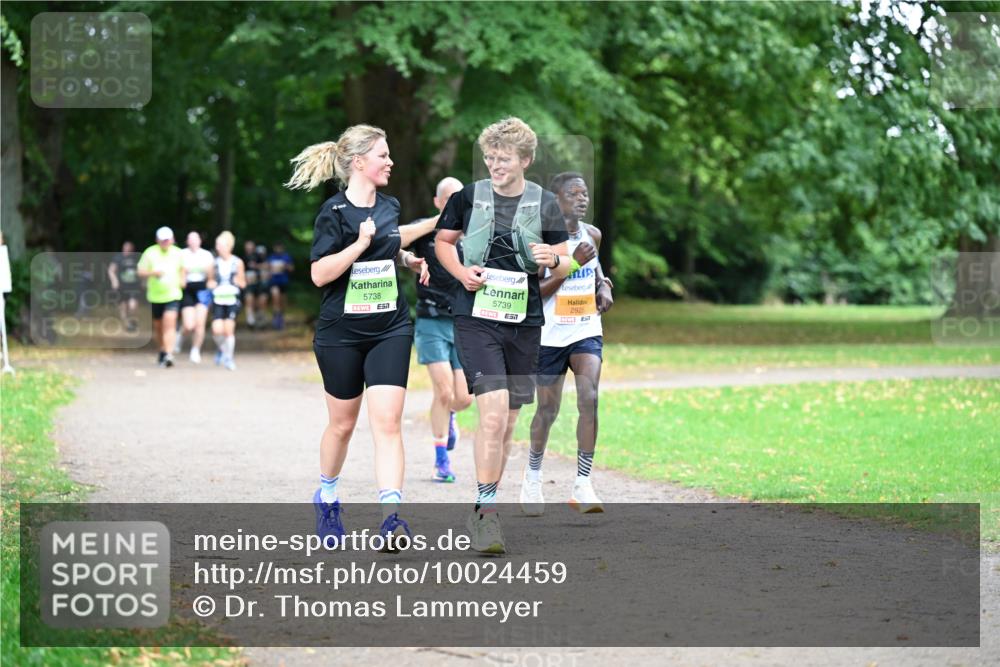30.08.2026 - Blankeneser Heldenlauf Dr. Thomas Lammeyer http://msf.ph/oto/10024459 30.08.2026 10:22:51 Laufen 5738, 5739, 2925 meine-sportfotos.de