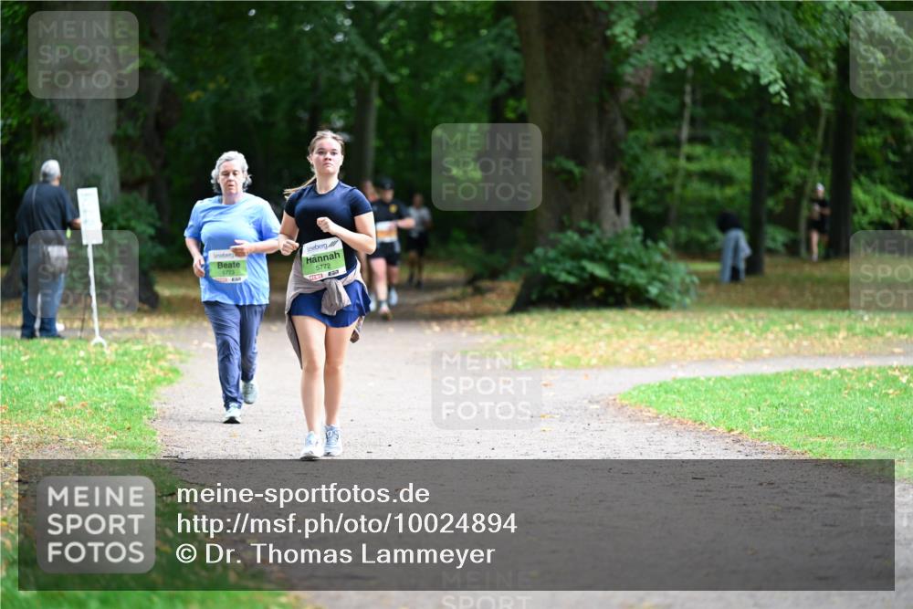 30.08.2026 - Blankeneser Heldenlauf Dr. Thomas Lammeyer http://msf.ph/oto/10024894 30.08.2026 10:25:14 Laufen 5773, 5772 meine-sportfotos.de
