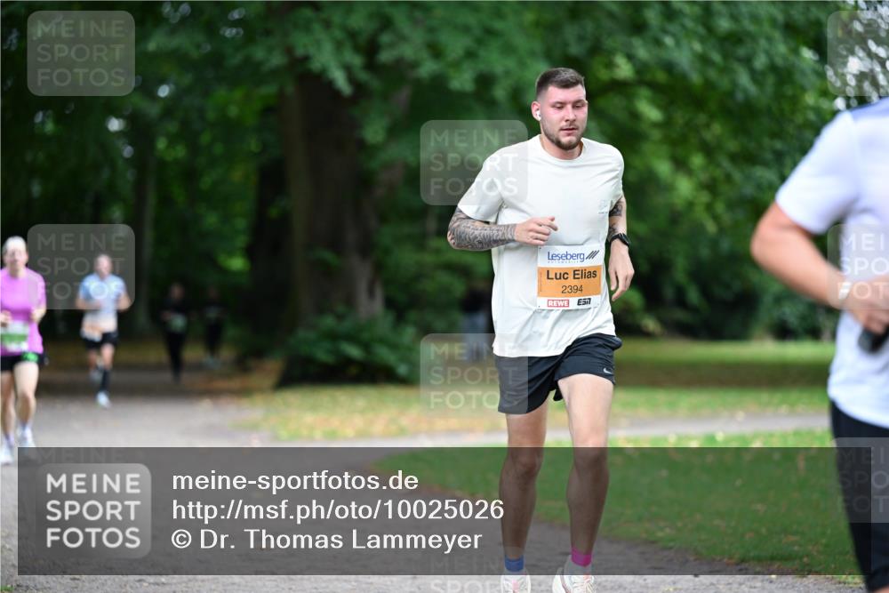 30.08.2026 - Blankeneser Heldenlauf Dr. Thomas Lammeyer http://msf.ph/oto/10025026 30.08.2026 10:26:06 Laufen 2394 meine-sportfotos.de