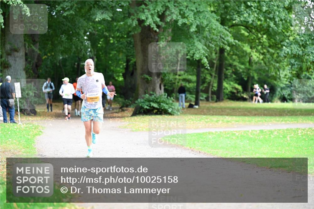30.08.2026 - Blankeneser Heldenlauf Dr. Thomas Lammeyer http://msf.ph/oto/10025158 30.08.2026 10:26:46 Laufen 2921 meine-sportfotos.de