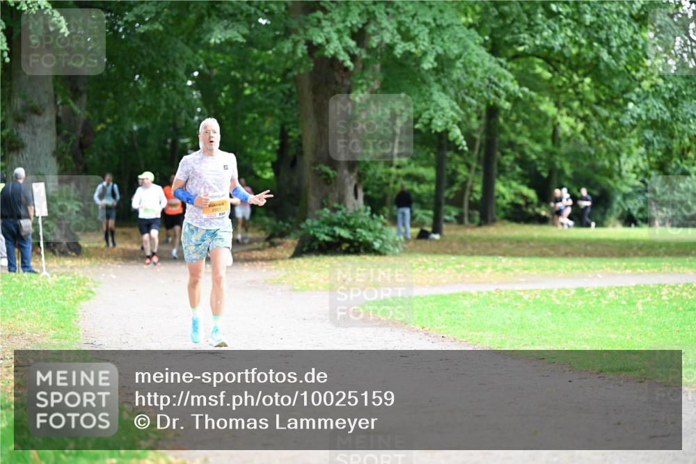 30.08.2026 - Blankeneser Heldenlauf Dr. Thomas Lammeyer http://msf.ph/oto/10025159 30.08.2026 10:26:46 Laufen 2921 meine-sportfotos.de