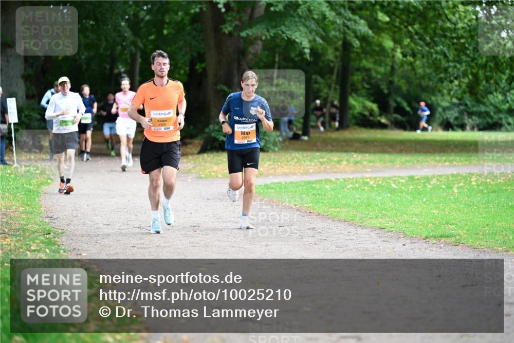 30.08.2026 - Blankeneser Heldenlauf Dr. Thomas Lammeyer http://msf.ph/oto/10025210 30.08.2026 10:26:55 Laufen 2926, 2345 meine-sportfotos.de