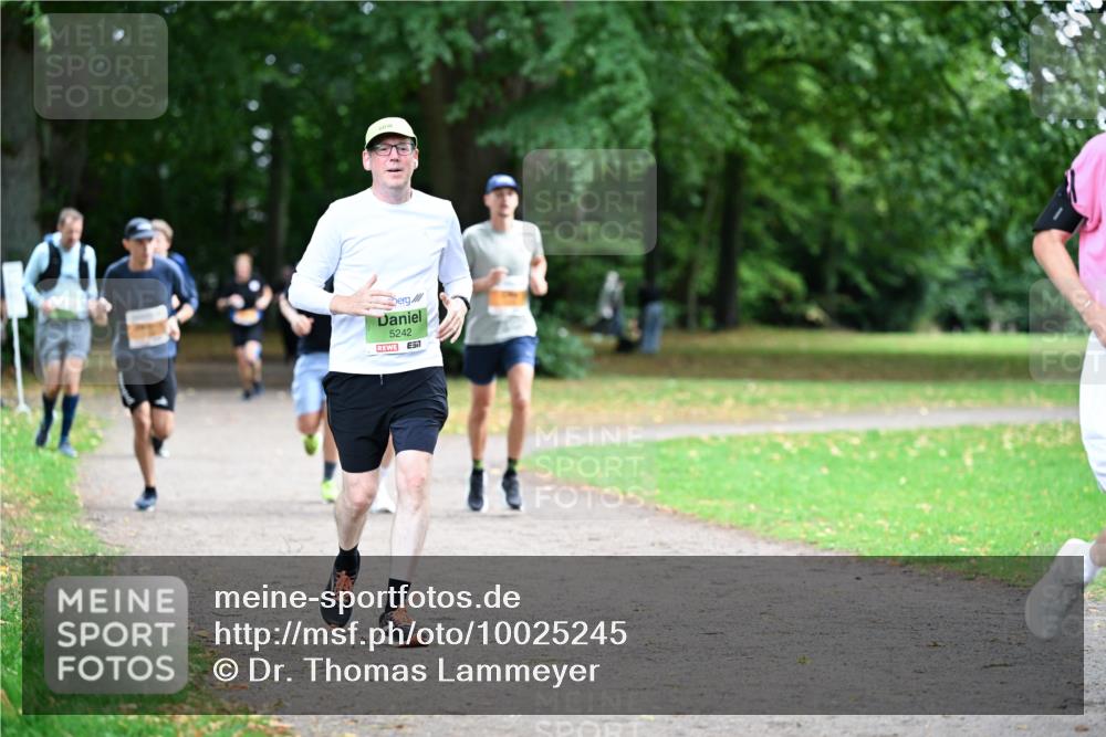 30.08.2026 - Blankeneser Heldenlauf Dr. Thomas Lammeyer http://msf.ph/oto/10025245 30.08.2026 10:27:02 Laufen 5242 meine-sportfotos.de