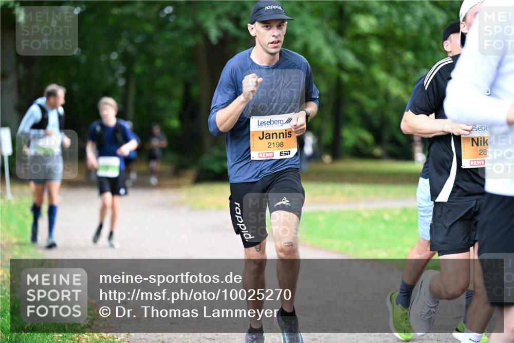 30.08.2026 - Blankeneser Heldenlauf Dr. Thomas Lammeyer http://msf.ph/oto/10025270 30.08.2026 10:27:06 Laufen 2198, 28 meine-sportfotos.de