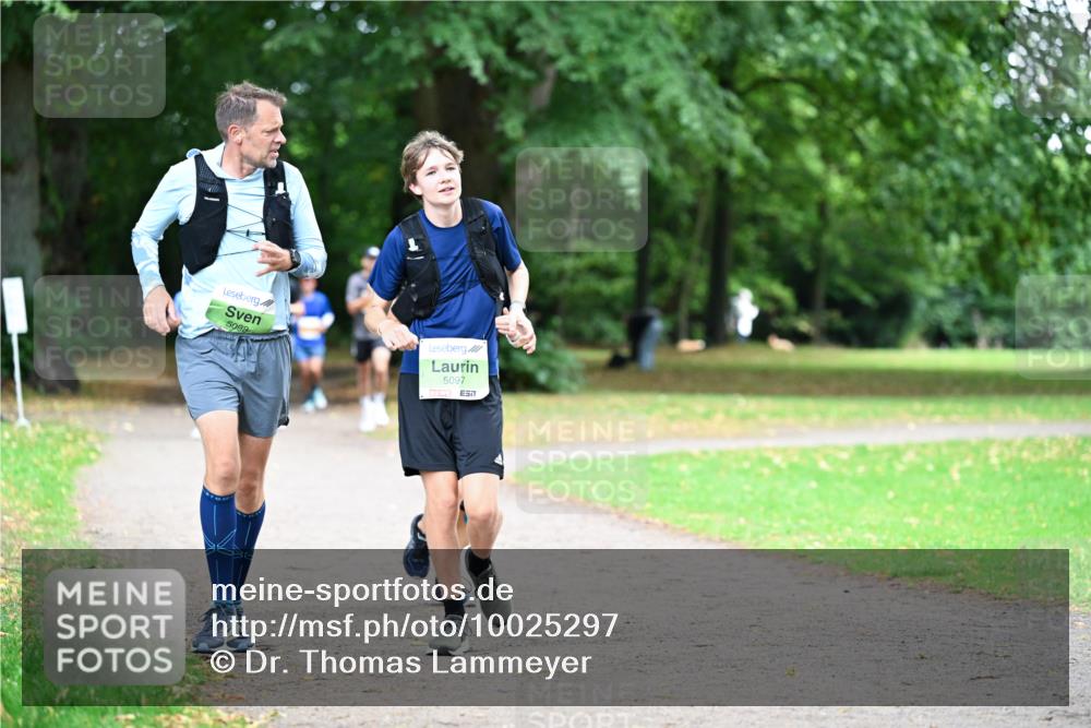 30.08.2026 - Blankeneser Heldenlauf Dr. Thomas Lammeyer http://msf.ph/oto/10025297 30.08.2026 10:27:10 Laufen 5098, 5097, 7 meine-sportfotos.de
