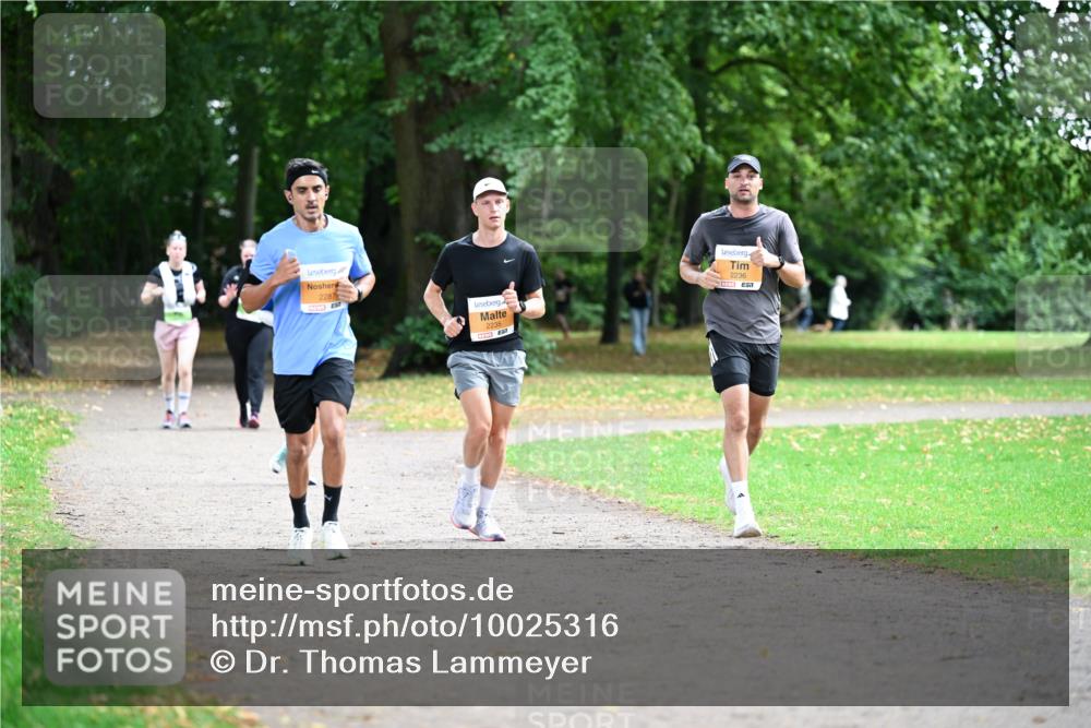 30.08.2026 - Blankeneser Heldenlauf Dr. Thomas Lammeyer http://msf.ph/oto/10025316 30.08.2026 10:27:16 Laufen 2287, 2236 meine-sportfotos.de