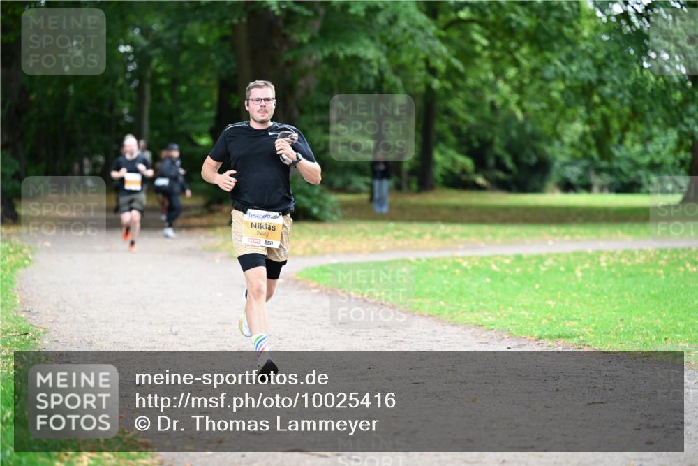 30.08.2026 - Blankeneser Heldenlauf Dr. Thomas Lammeyer http://msf.ph/oto/10025416 30.08.2026 10:27:32 Laufen 2449 meine-sportfotos.de