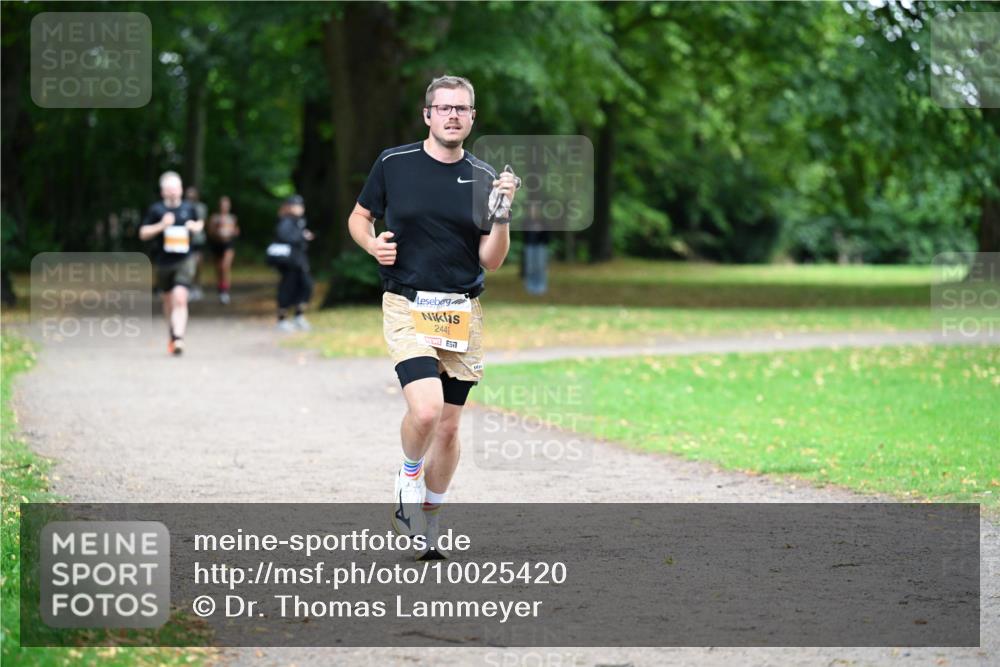 30.08.2026 - Blankeneser Heldenlauf Dr. Thomas Lammeyer http://msf.ph/oto/10025420 30.08.2026 10:27:32 Laufen 2449 meine-sportfotos.de
