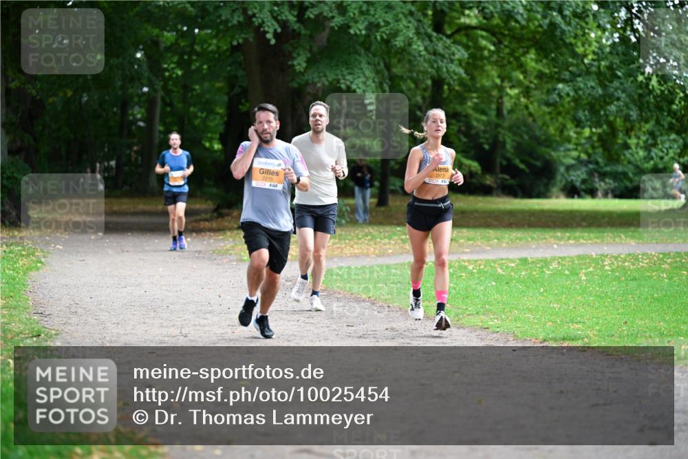 30.08.2026 - Blankeneser Heldenlauf Dr. Thomas Lammeyer http://msf.ph/oto/10025454 30.08.2026 10:27:43 Laufen 2215, 2873 meine-sportfotos.de