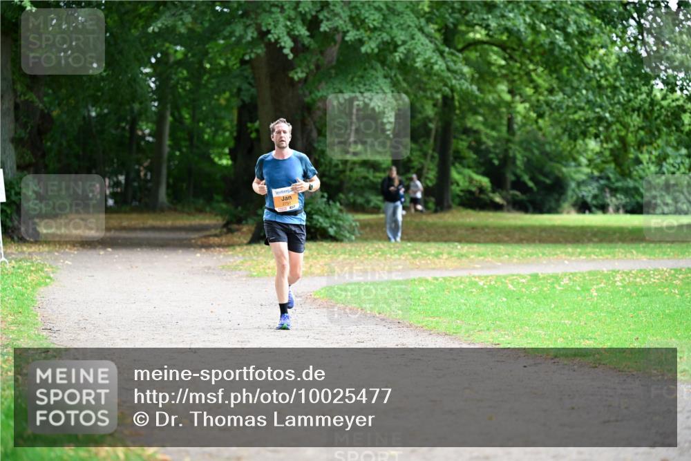 30.08.2026 - Blankeneser Heldenlauf Dr. Thomas Lammeyer http://msf.ph/oto/10025477 30.08.2026 10:27:48 Laufen 2751 meine-sportfotos.de