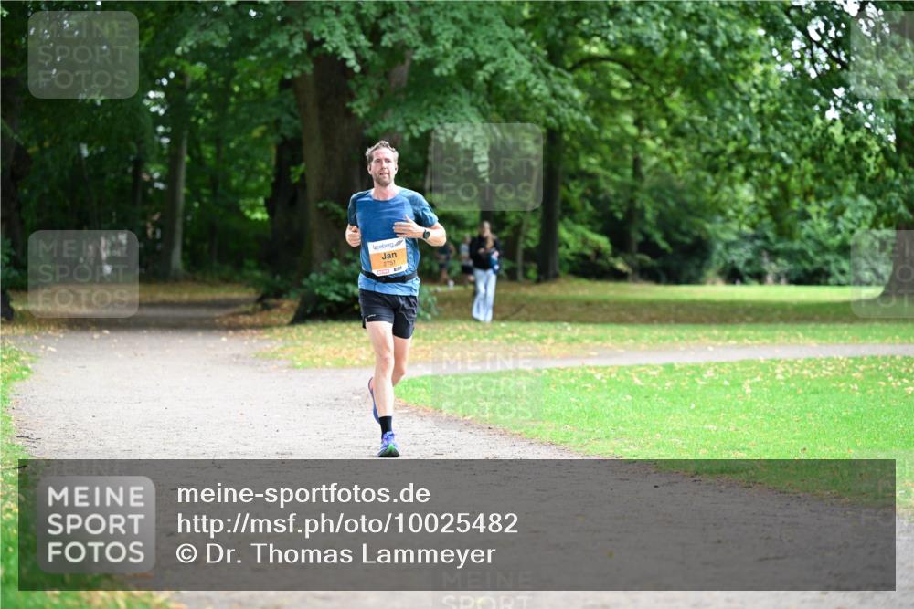 30.08.2026 - Blankeneser Heldenlauf Dr. Thomas Lammeyer http://msf.ph/oto/10025482 30.08.2026 10:27:48 Laufen 2751 meine-sportfotos.de