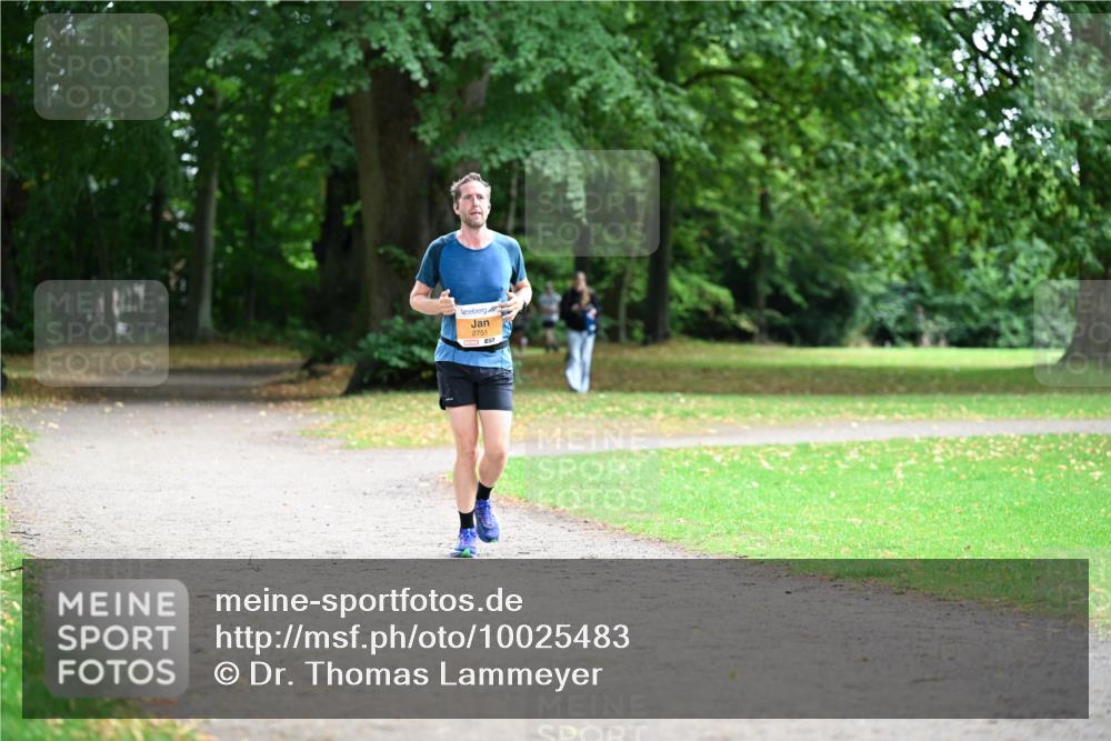 30.08.2026 - Blankeneser Heldenlauf Dr. Thomas Lammeyer http://msf.ph/oto/10025483 30.08.2026 10:27:48 Laufen 2751 meine-sportfotos.de