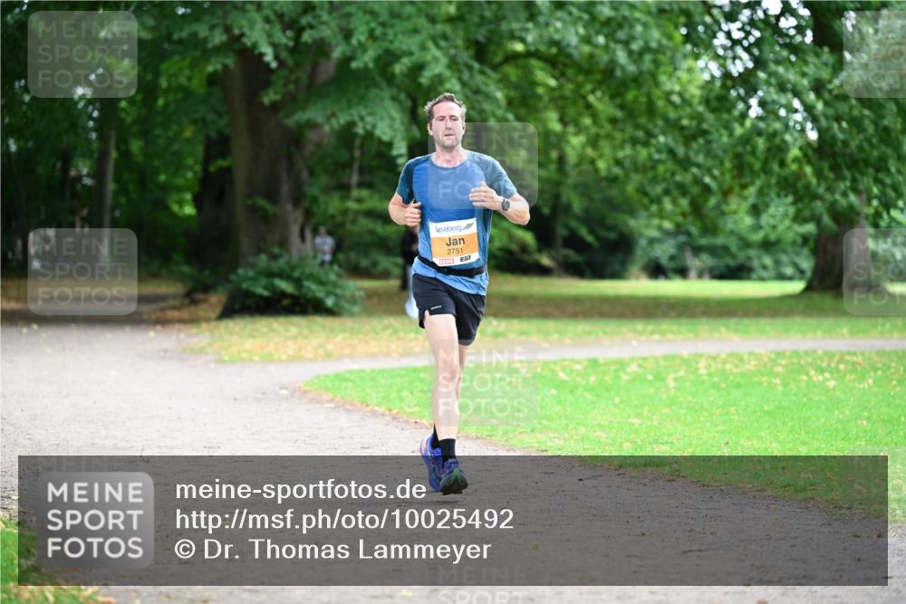 30.08.2026 - Blankeneser Heldenlauf Dr. Thomas Lammeyer http://msf.ph/oto/10025492 30.08.2026 10:27:50 Laufen 2751 meine-sportfotos.de